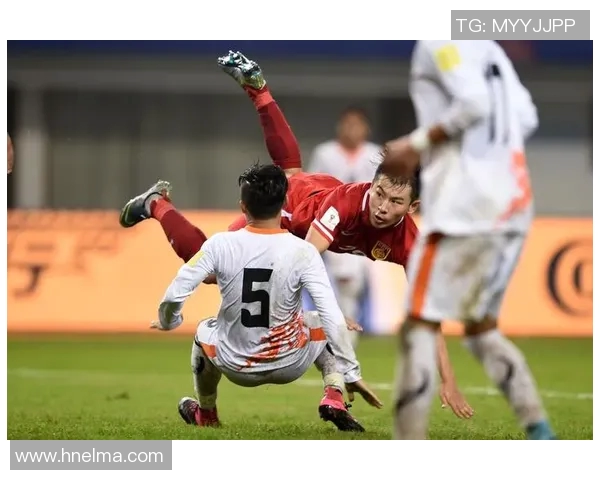 国足迎战不丹新浪直播全程回顾与精彩瞬间分析